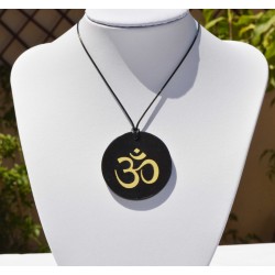 Pendentif Shungite Om