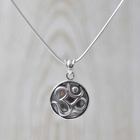 Pendentif Om argent