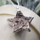 Pendentif fleur de Calcédoine forme Etoile