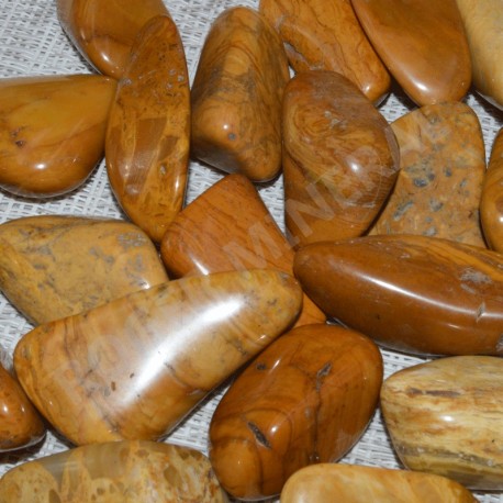 Jaspe jaune pierre roulée à l'unité