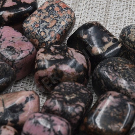 Rhodonite pierre roulée à l'unité