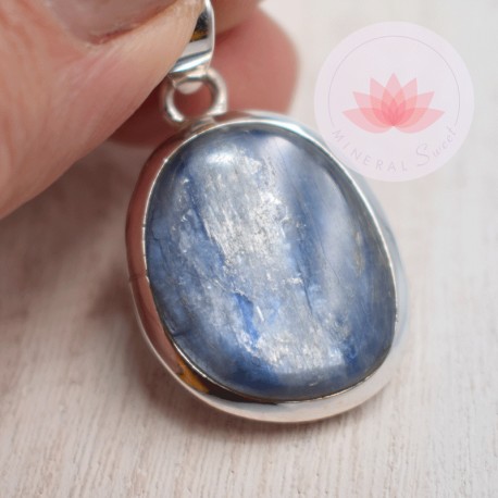 Pendentif Cyanite argent 3