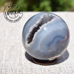 Sphère d'Agate avec cristalisation d'Amèthyste 4