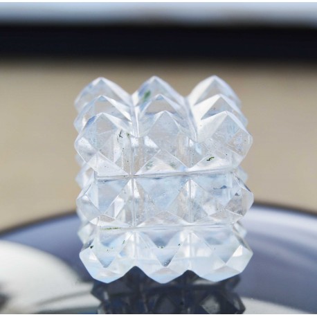 Cube cristal 54 Pyramides