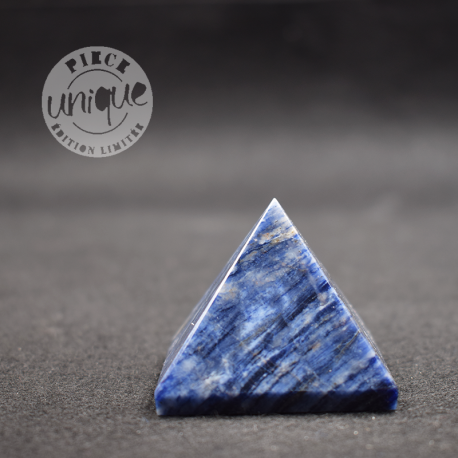 Pyramide Sodalite  SO8