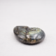 Labradorite taillée façon ammonite AMLB4