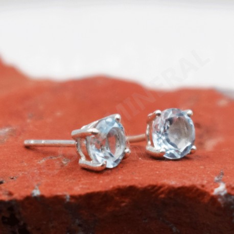 Boucle d'oreille Aigue- Marine facettée argent