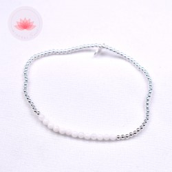 Pulsera pequeñas perlas Howlita y plata
