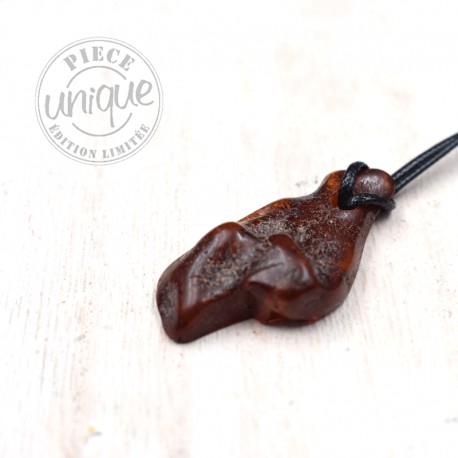 Ambre pendentif plaque 2