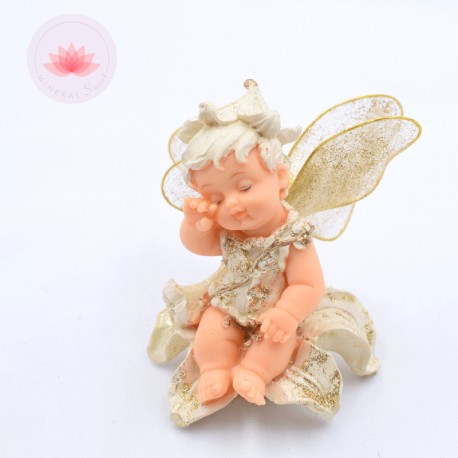 Ange bébé sur une fleur 1