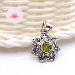 Pendentif fleur Péridot argent