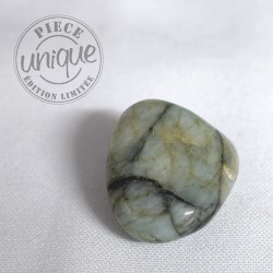 Émeraude petite pierre roulée 1