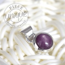 Pendentif Rubis Étoilé 1