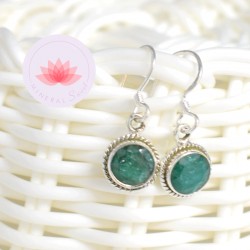 Boucle d'oreille Émeraude facettée serti argent 7