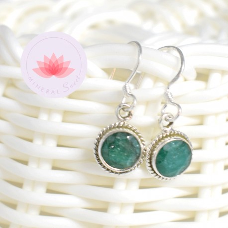 Boucle d'oreille Émeraude facettée serti argent 7