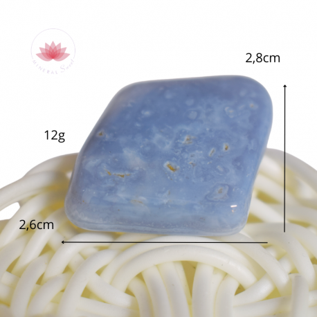 Calcédoine pierre roulée 7