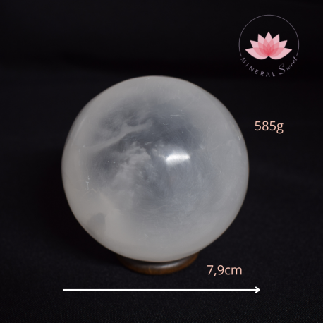 Selenita esfera 1