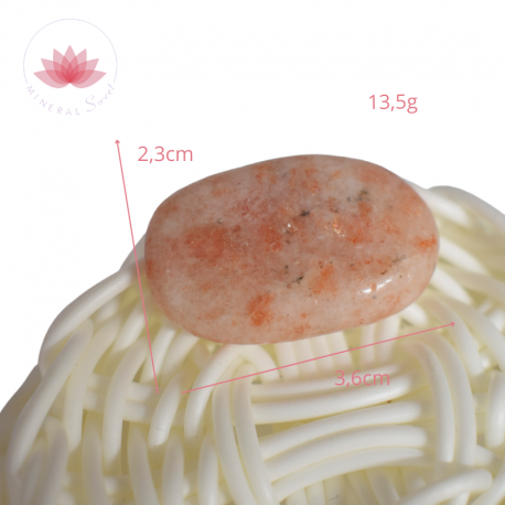 Galet chakkra Pierre de Soleil 4