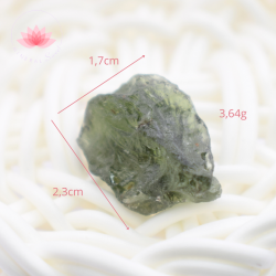 Moldavite brute 4