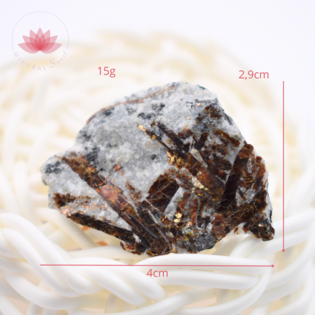 Astrophyllite pierre brute 4