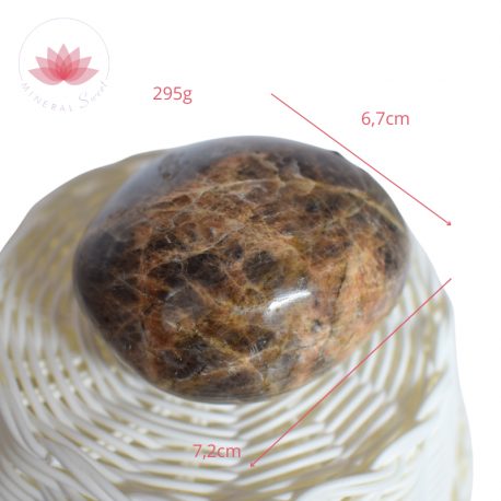 Piedra de Luna negra piedra pulida 6