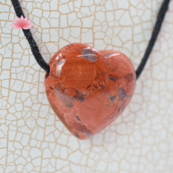Jaspe rojo colgante corazón 1